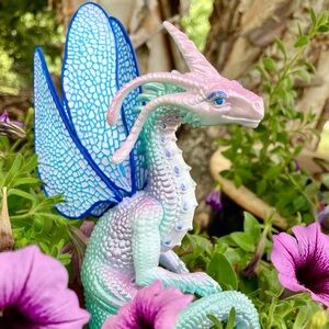 NWOT, Safari Ltd Fairy Dragon, Pink, Teal with Pearlescent Finish, 7.25 in Tall